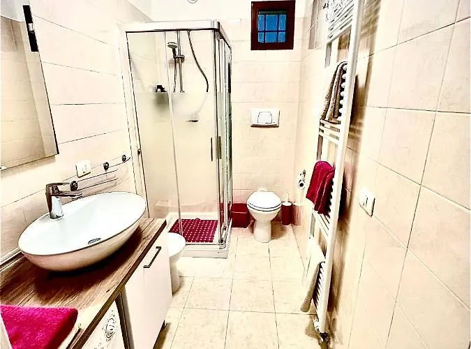 Petite Maison Apartment *